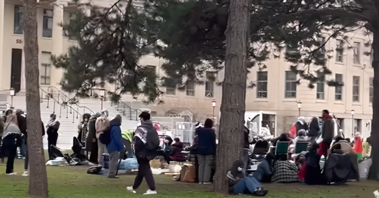 CAMPUS WATCH: Anti-Israel students set up encampment at uOttawa
