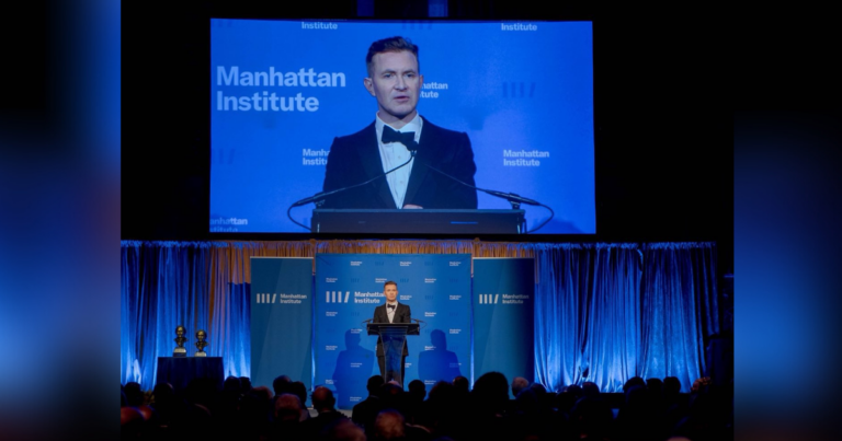 “Utter bimbo”: Douglas Murray rips Justin Trudeau, praises Pierre Poilievre