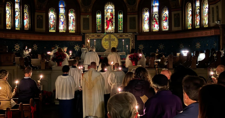 Historic Toronto church containing Group of Seven artwork burns down
