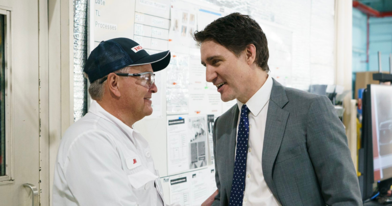 The Andrew Lawton Show | Trudeau “committed” to staying on as calls for resignation mount