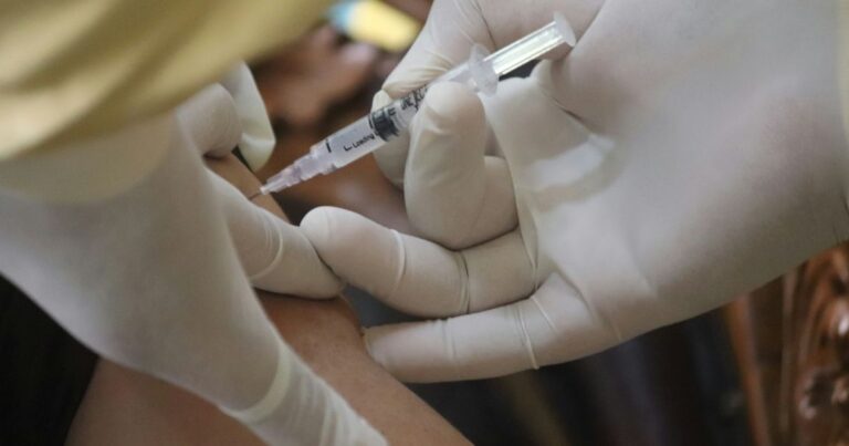 Legal bodies shouldn’t accept claims of vaccine safety without evidence, B.C. panel finds