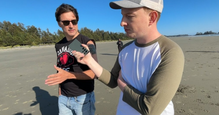 Conservative journalist defends vacation interview with Justin Trudeau