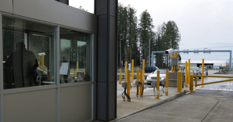 U.S. Homeland Security tightens rules at Canadian border for asylum seekers