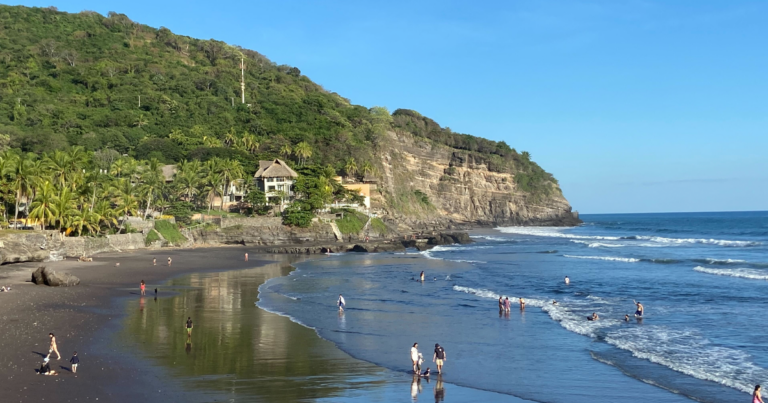 Ratio’d | True North goes to the town entirely run on Bitcoin – Bitcoin Beach, El Salvador