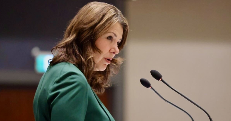 The Alberta Roundup | Alberta fights Trudeau’s oil and gas cap