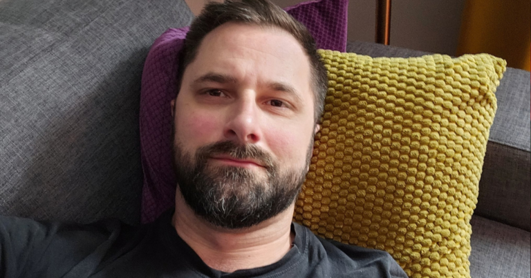 Young Canadian dies after leaving emergency room due to wait times