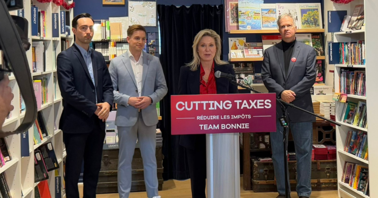 “Weak”: Ontario Liberal leader accuses Doug Ford of hiding John A. Macdonald statue