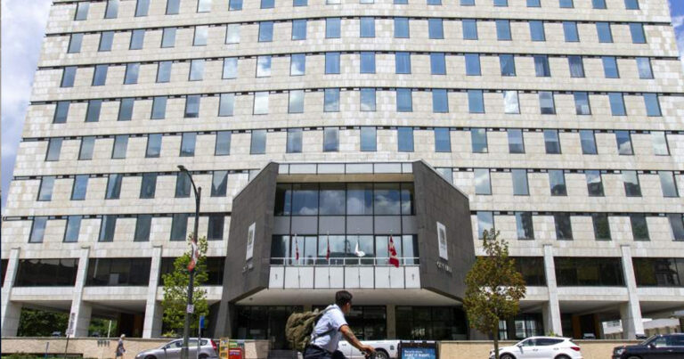 The Faulkner Show | London councillor PAY SUSPENDED for criticizing drug policies