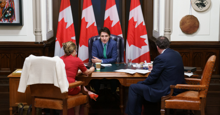 The Northern Dispatch | Justin Trudeau is gaslighting Canadians