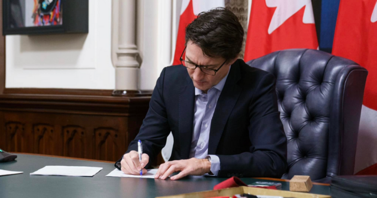 Ratio’d | Justin Trudeau announces RESIGNATION as Prime Minister of Canada