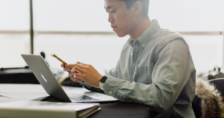 Red tape costs Canadian businesses $17.9 billion each year, report finds 