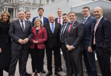 Premiers travel to Washington in “charm offensive” to negotiate removal of U.S. tariffs