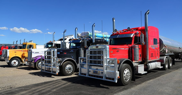 Poilievre calls for free interprovincial trade to increase competitiveness amid tariff war